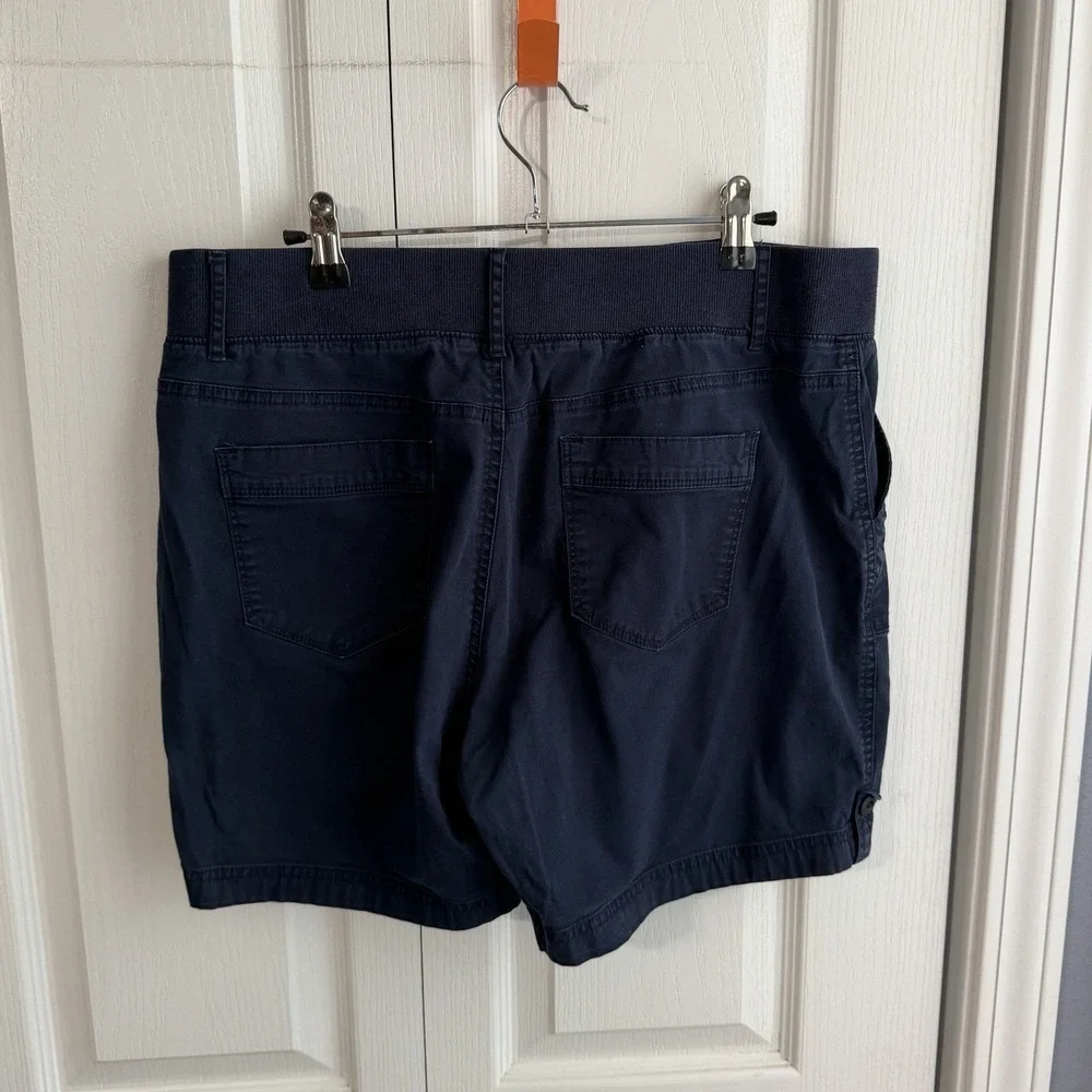 Jones New York Sport‎ Navy Blue Shorts Women's Size 12 Beach Travel Vacation